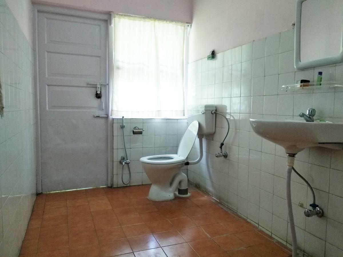 Gibbon Backpackers Hostel غاواهاتي المظهر الخارجي الصورة