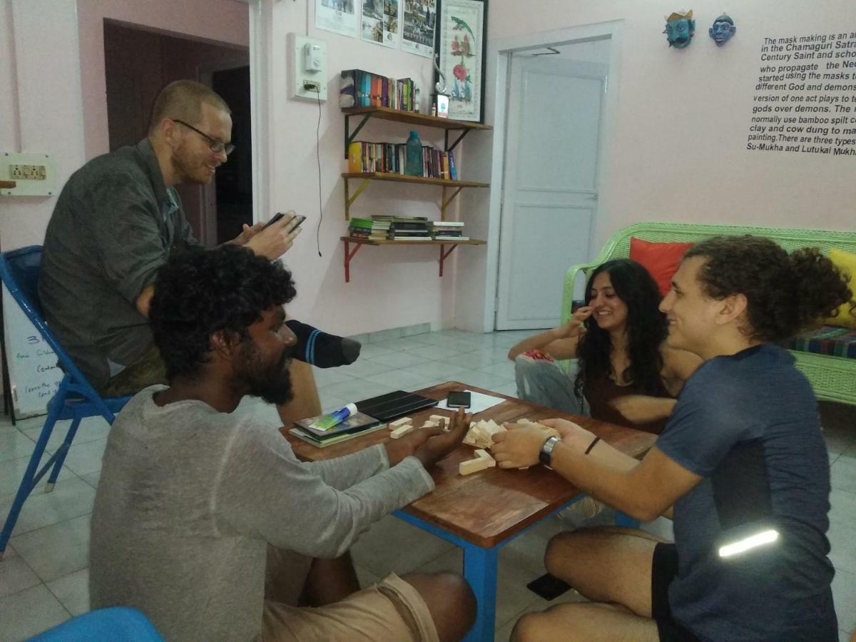 Gibbon Backpackers Hostel غاواهاتي المظهر الخارجي الصورة