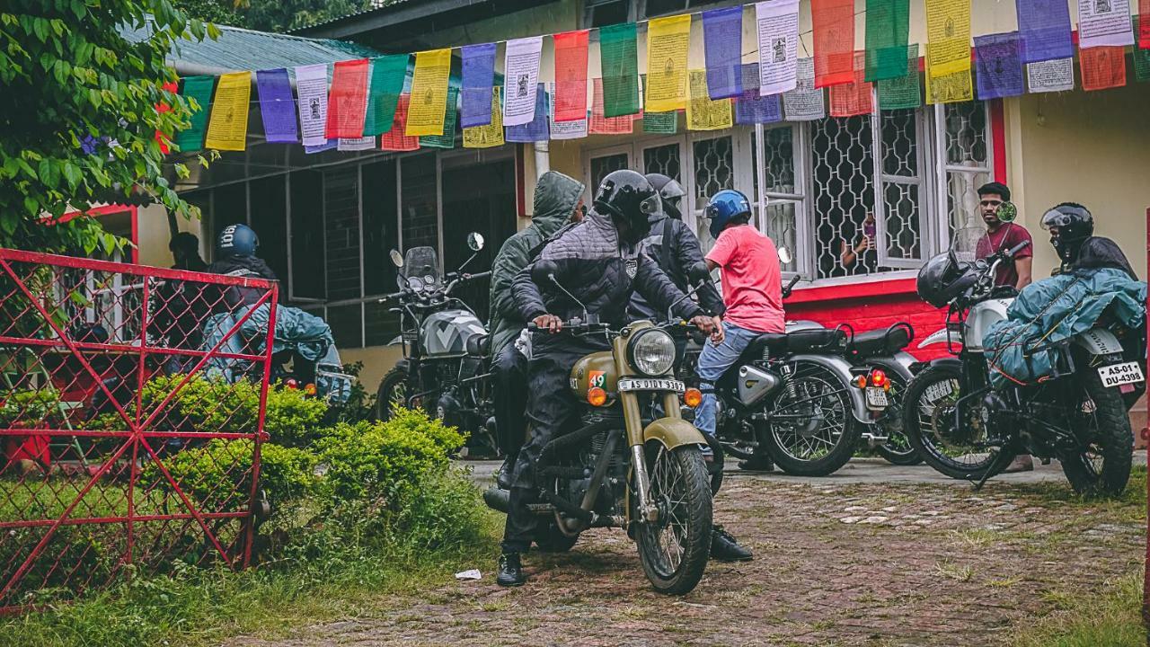 Gibbon Backpackers Hostel غاواهاتي المظهر الخارجي الصورة